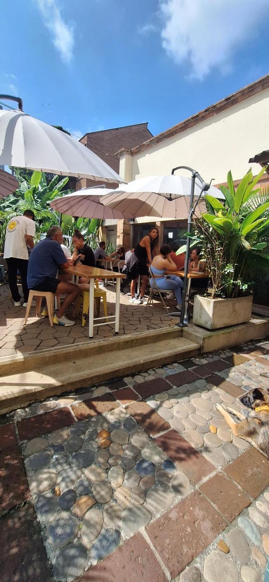 Yolo Hostel 麦德林 外观 照片